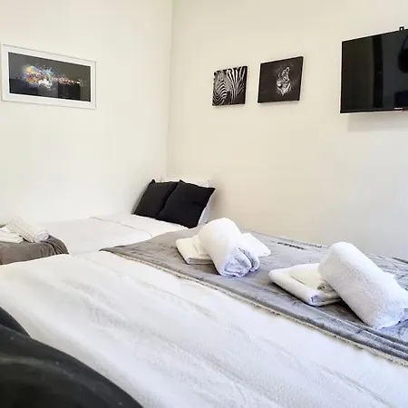Porta Torre Apartman Como
